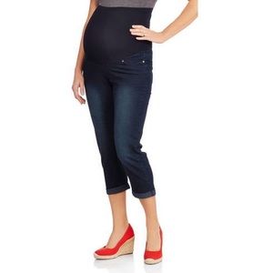 Three Seasons Maternity Dark Wash Rolled Capris Jeans